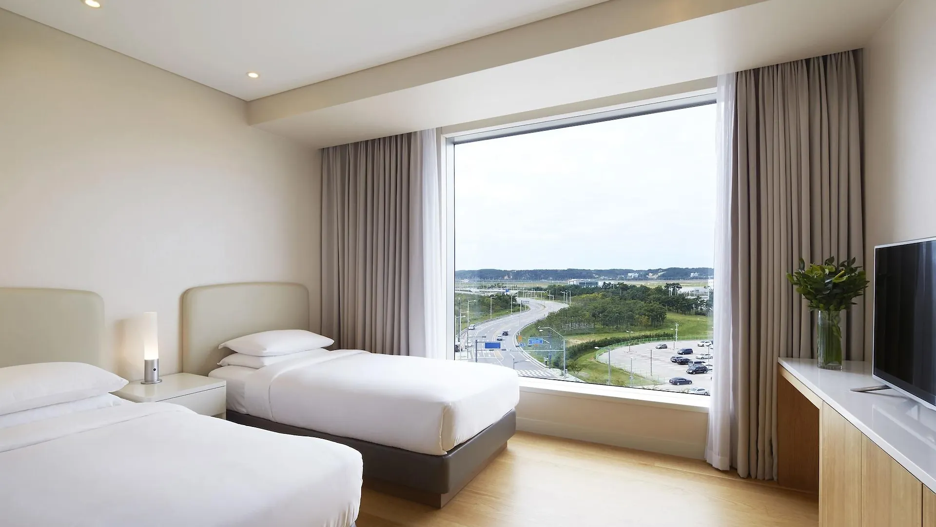 Grand Hyatt Incheon Hotel 5*,  South Korea