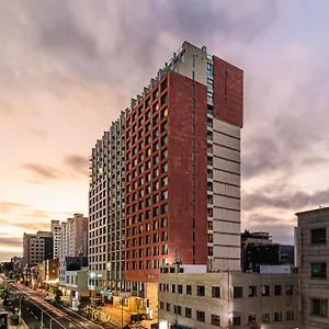 Air Hotel