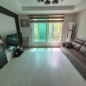 Guest house Yolo House